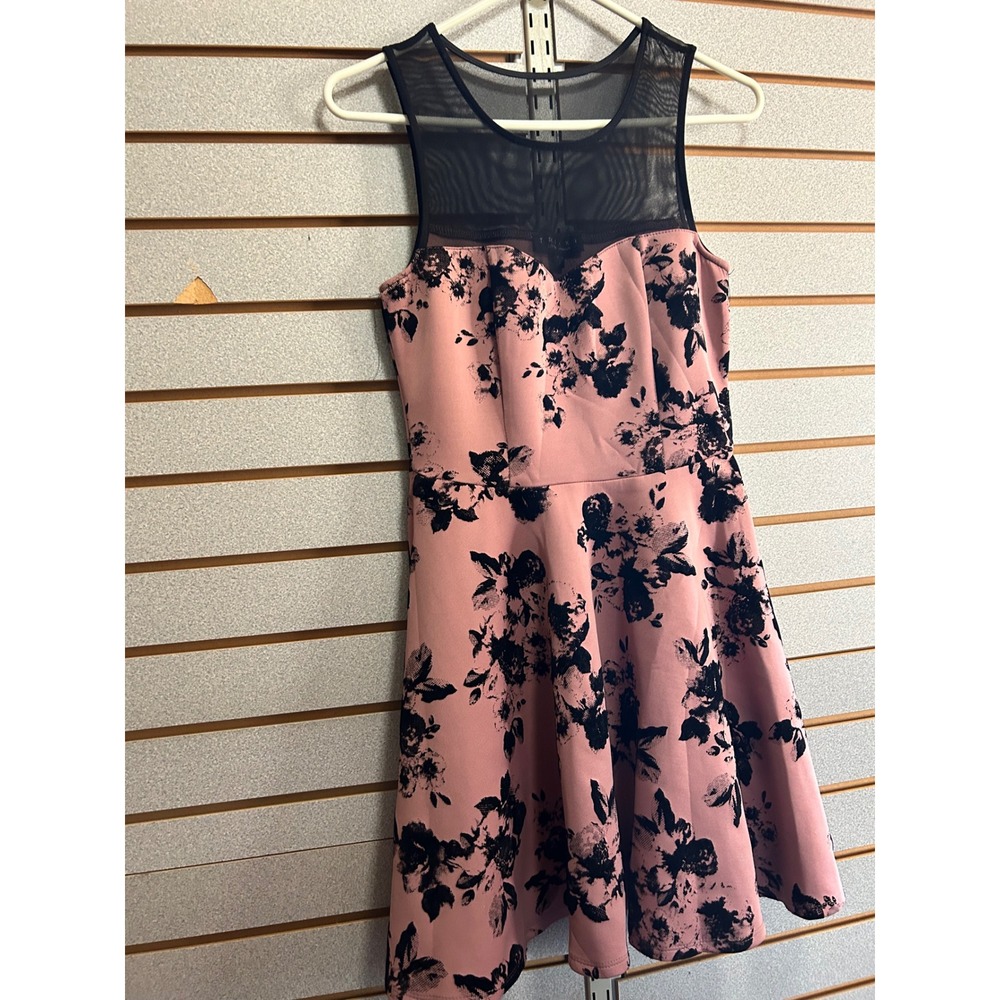Trixxi Clothing Company‎ Pink Black Floral Mesh Skater Dress Small Sleeveless